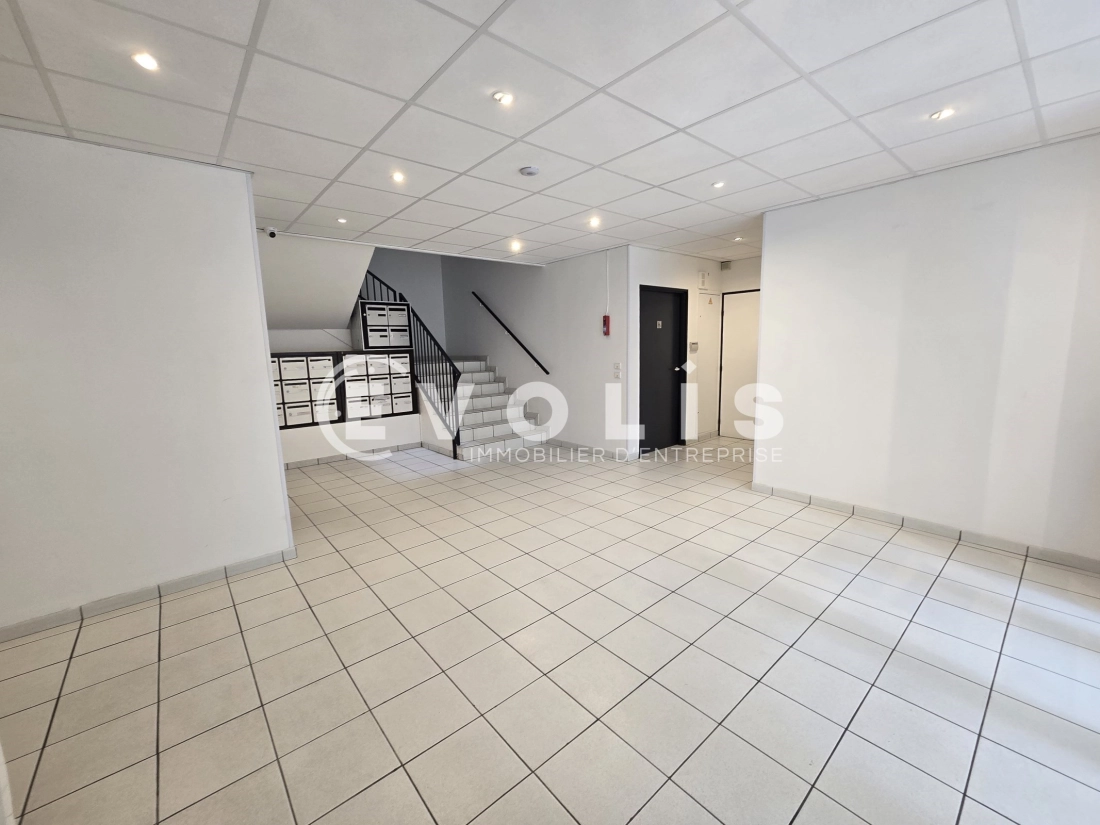 Photo 2 – location bureaux	VILLEJUST (91140)