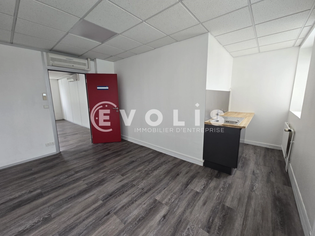 Photo 5 – location bureaux	VILLEJUST (91140)