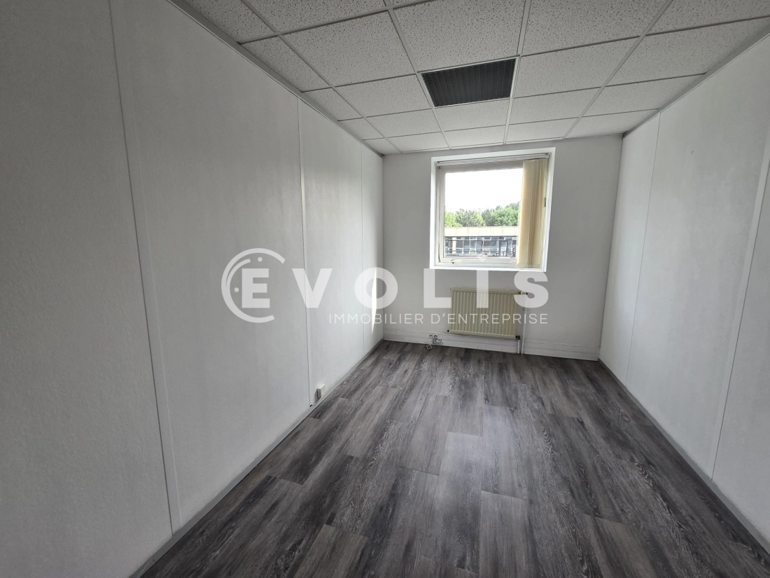 Photo 8 – location bureaux	VILLEJUST (91140)