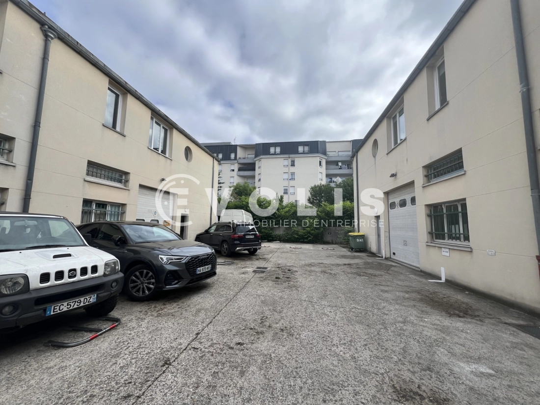 Photo 1 – location bureaux	BONDY (93140)