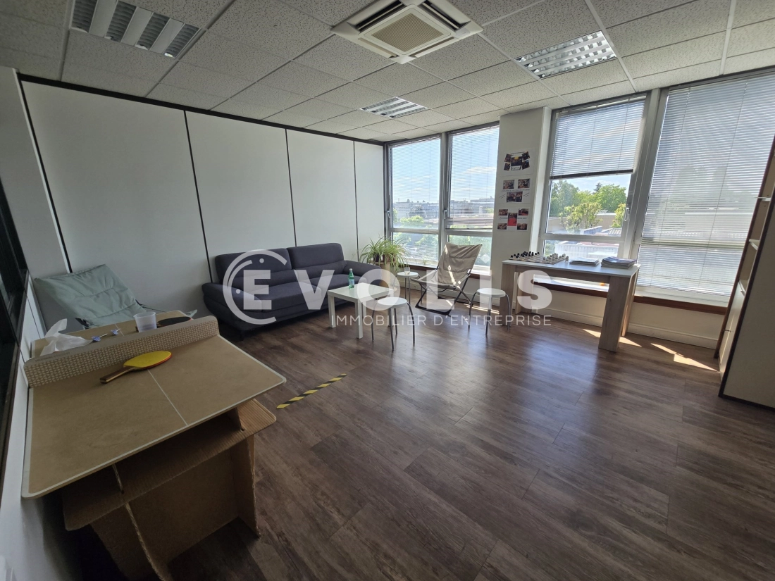 Photo 4 – location bureaux	LES ULIS (91940)