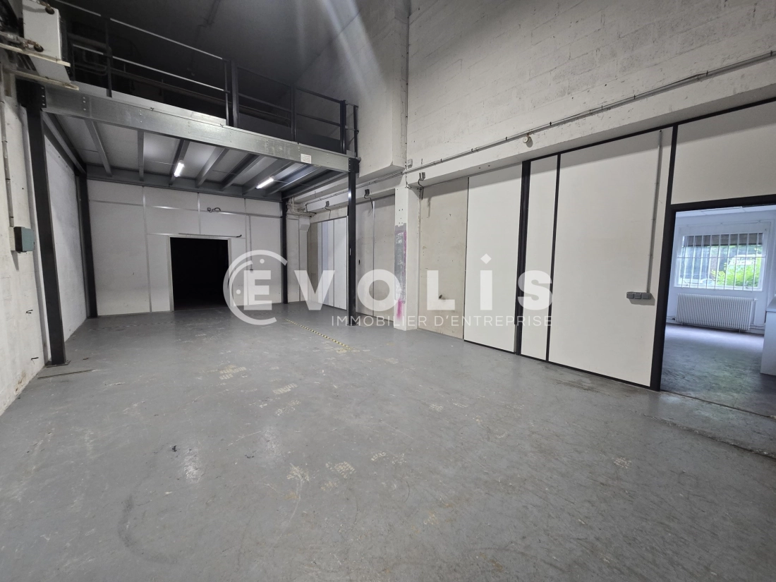 Photo 7 – location Entrepôts / activités	VERRIERES LE BUISSON (91370)