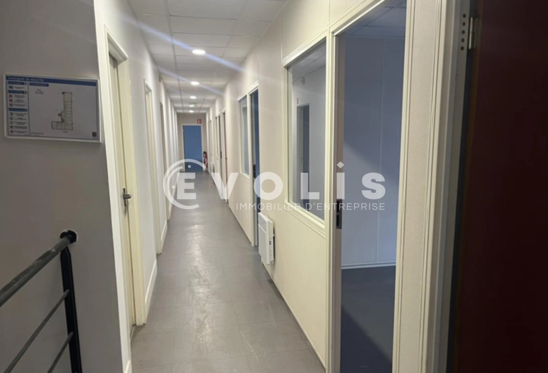 Photo 8 – location Entrepôts / activités	MASSY (91300)