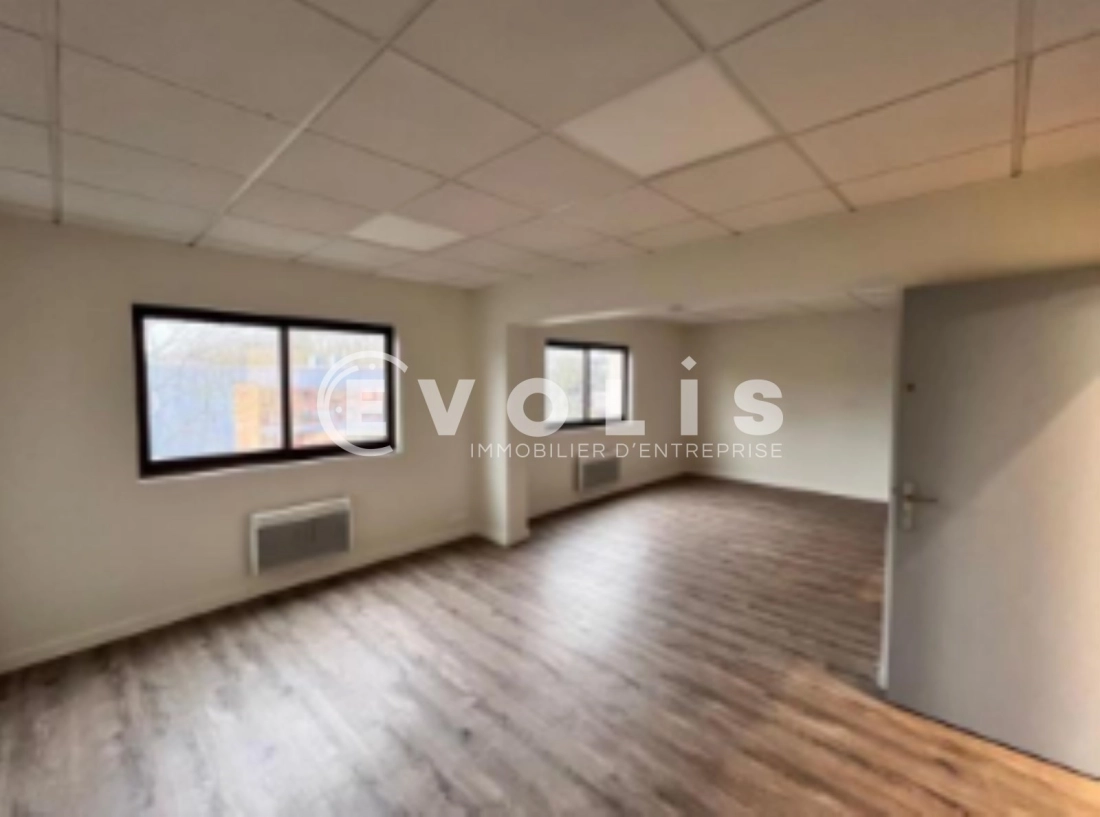 Photo 6 – location bureaux	GRIGNY (91350)