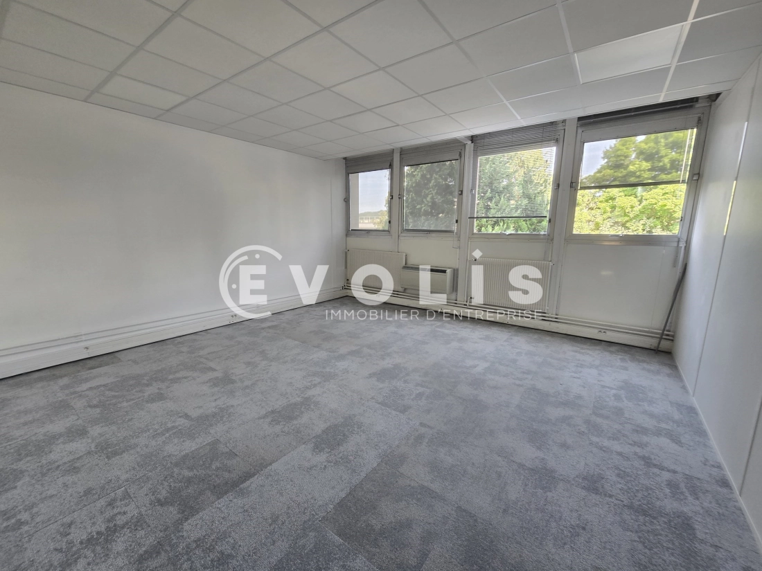 Photo 6 – location bureaux	PALAISEAU (91120)