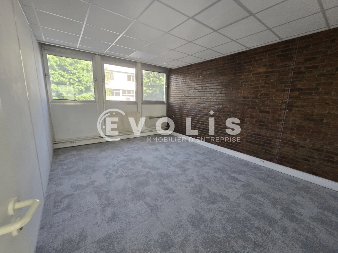 Photo 8 – location bureaux	PALAISEAU (91120)