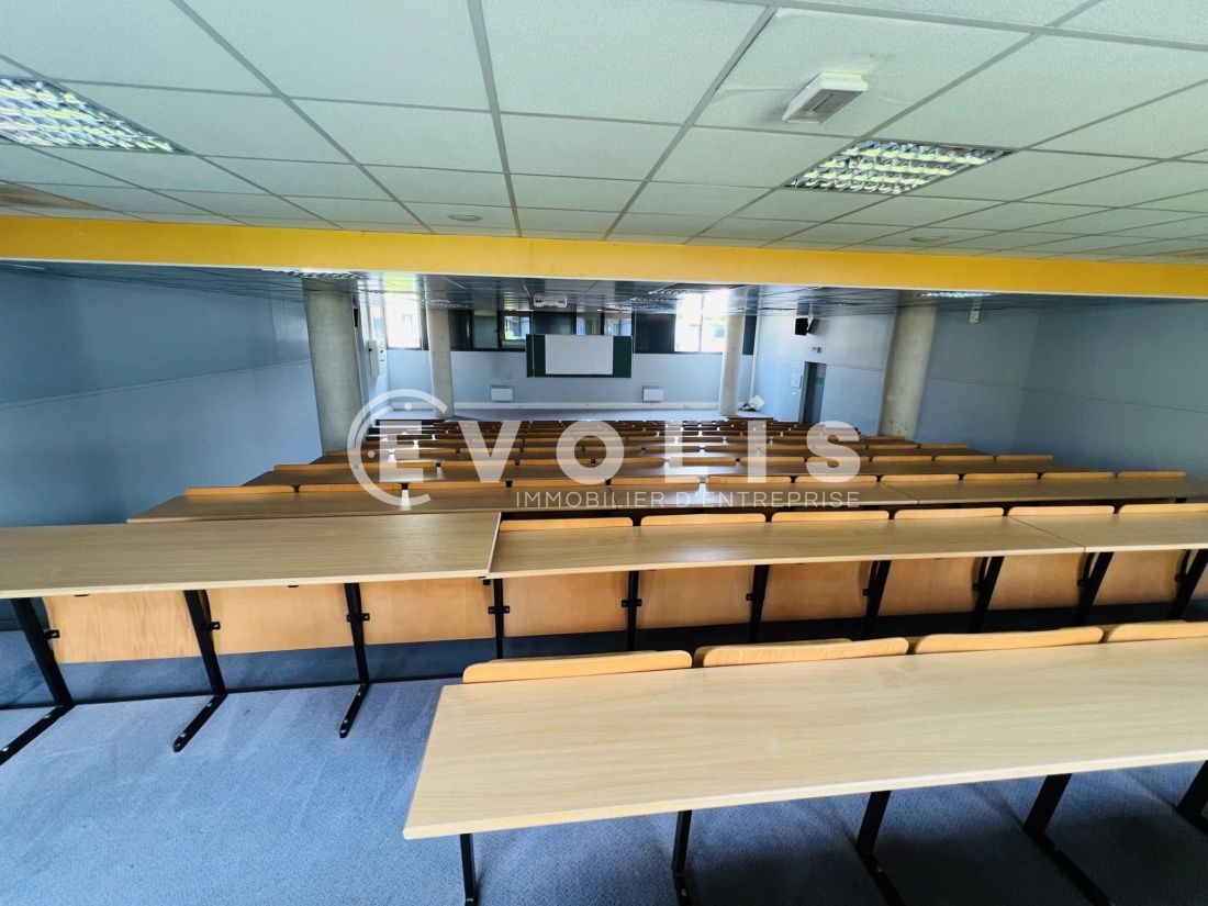 Photo 10 – vente bureaux	CHAMPS SUR MARNE (77420)