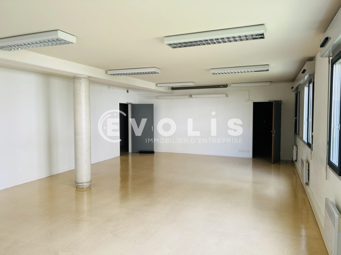 Photo 5 – vente bureaux	CHAMPS SUR MARNE (77420)