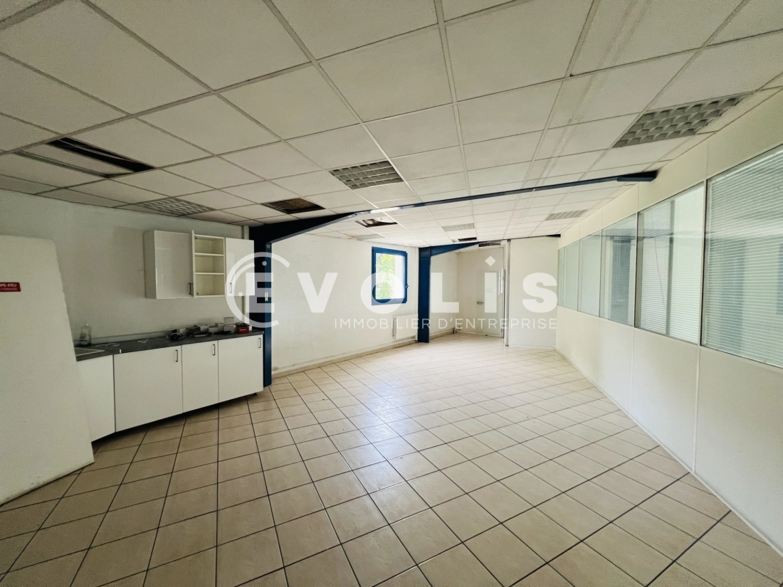 Photo 12 – location Entrepôts / activités	BAGNOLET (93170)