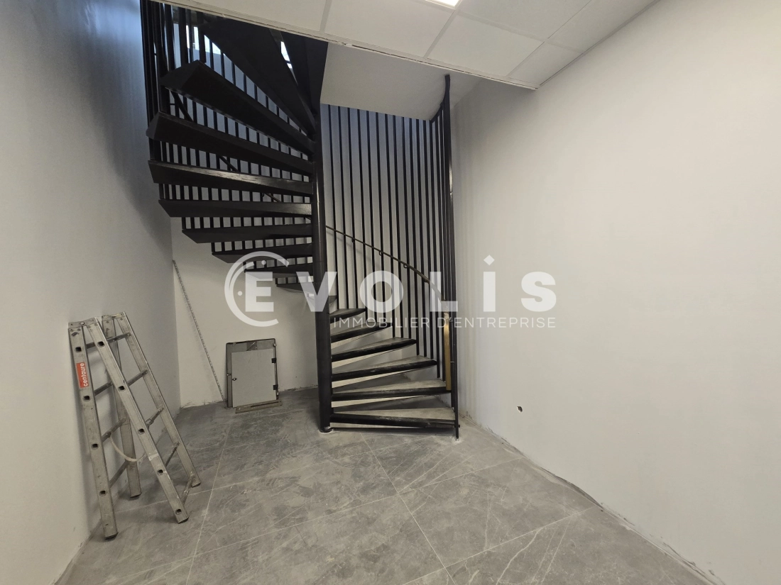 Photo 5 – location bureaux	PALAISEAU (91120)