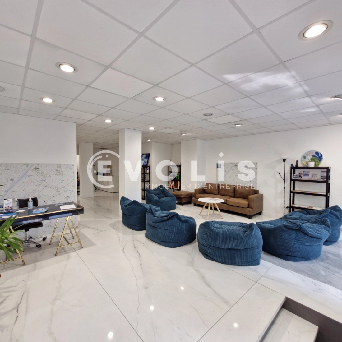 Photo 2 – location Locaux commerciaux	PARIS (75015)