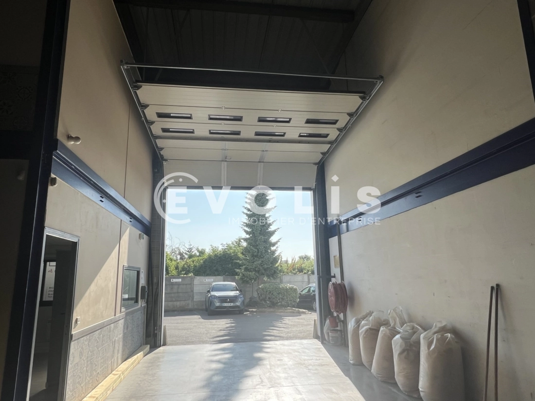 Photo 3 – location Entrepôts / activités	CHAMPIGNY SUR MARNE (94500)