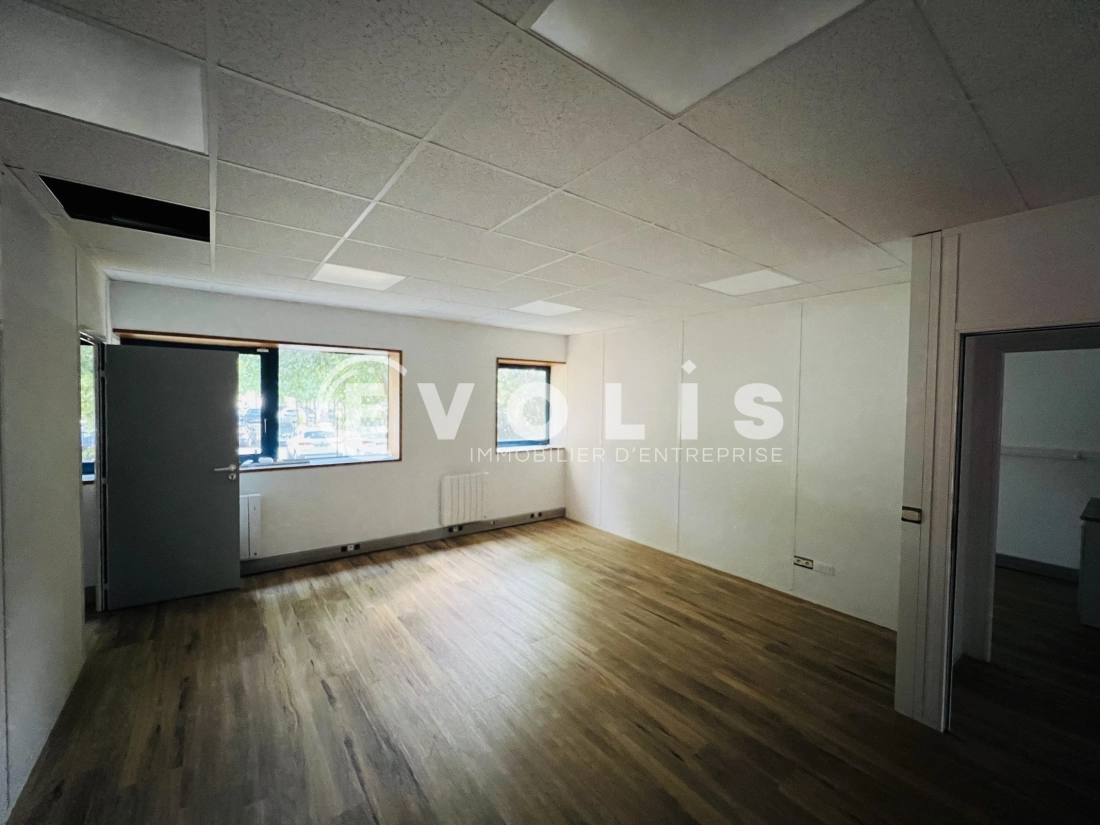 Photo 6 – location bureaux	SAVIGNY LE TEMPLE (77176)