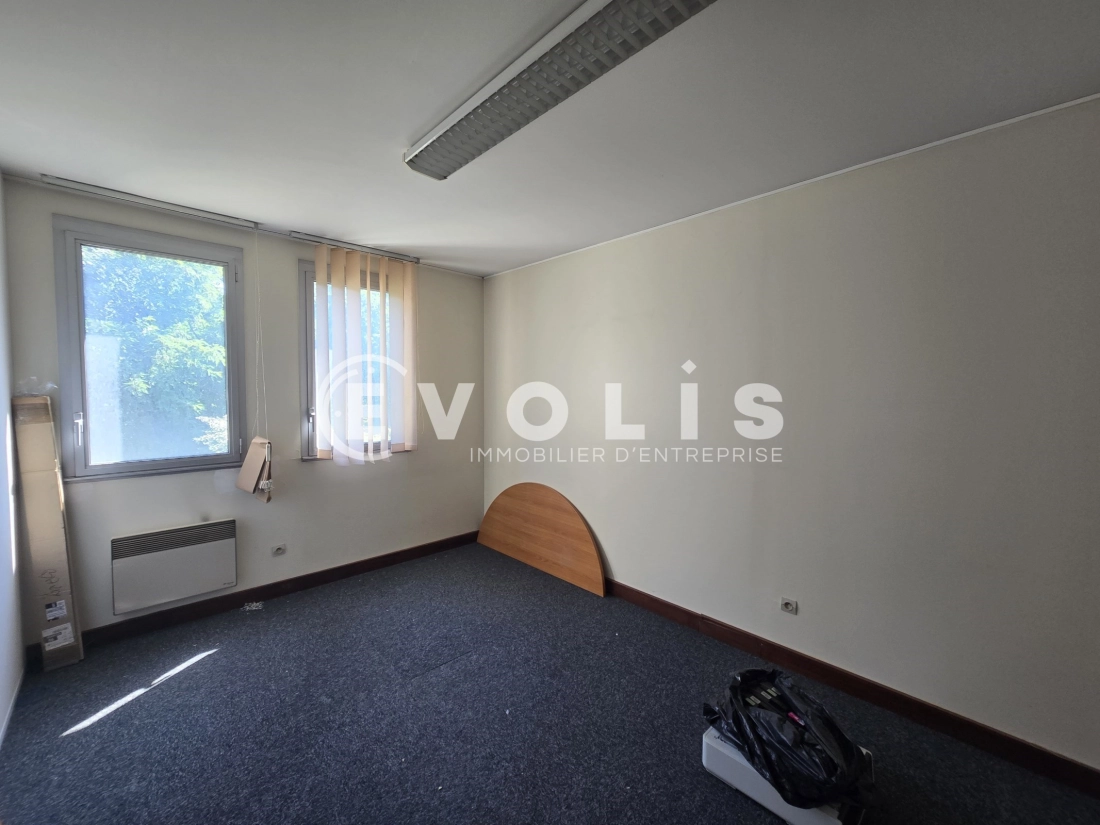 Photo 7 – location bureaux	IGNY (91430)