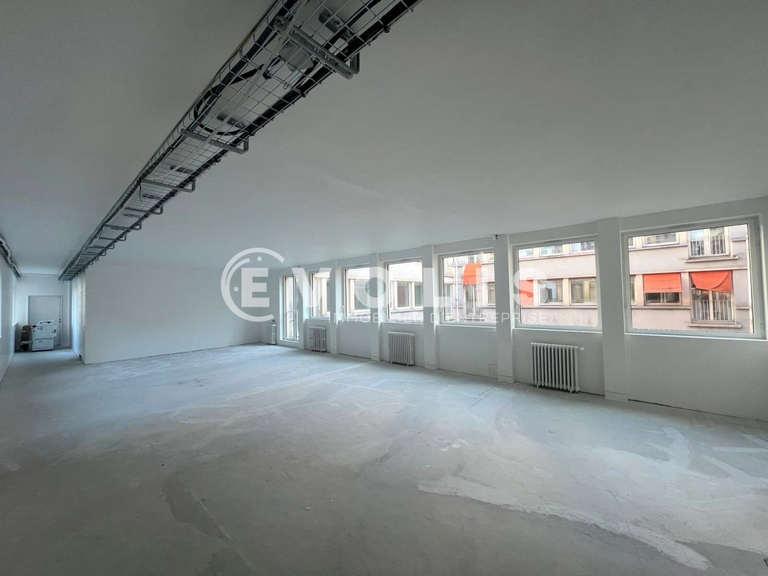 Photo 4 – location bureaux	PARIS (75008)