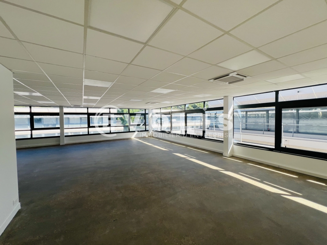 Photo 6 – location bureaux	CROISSY BEAUBOURG (77183)