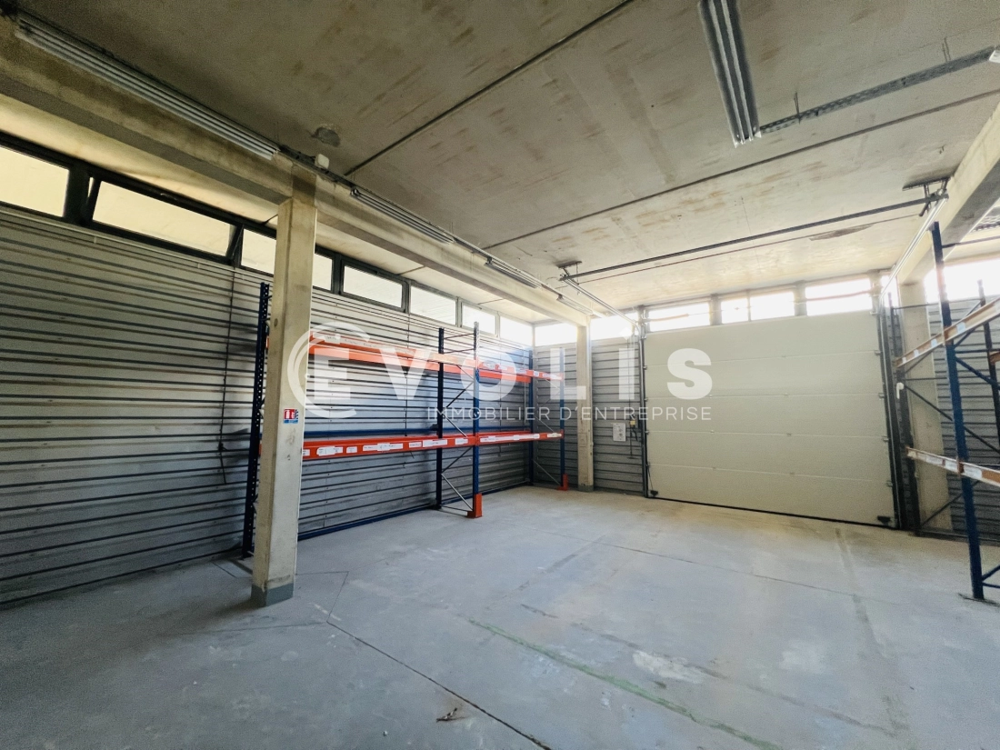 Photo 1 – location bureaux	CROISSY BEAUBOURG (77183)