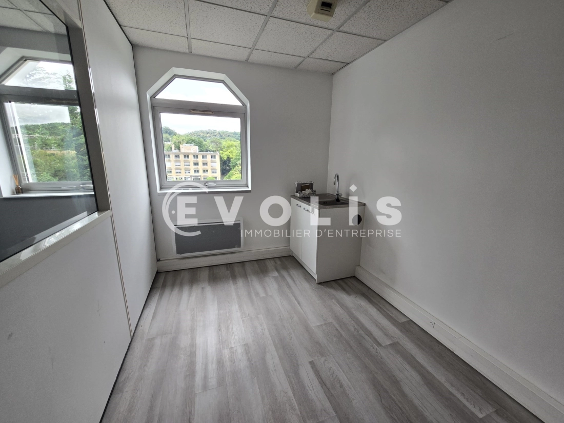 Photo 2 – vente bureaux	ORSAY (91400)