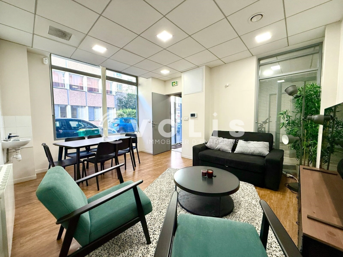 Photo 2 – location bureaux	PARIS (75018)