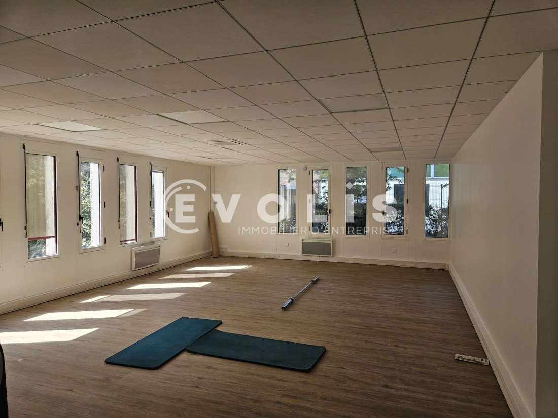 Photo 4 – location bureaux	LES ULIS (91940)