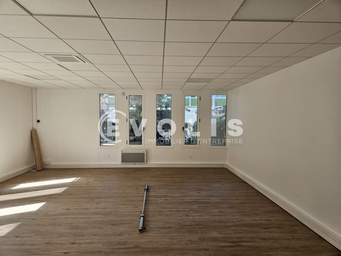 Photo 8 – location bureaux	LES ULIS (91940)