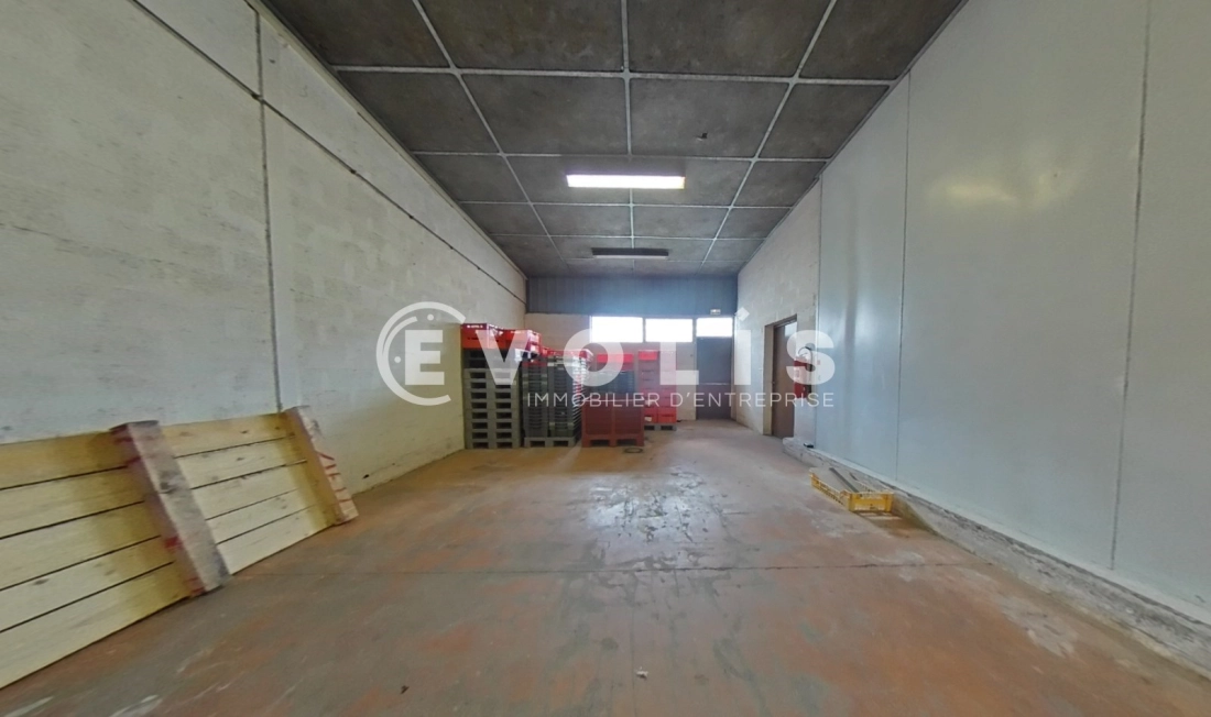Photo 7 – location Entrepôts / activités	SAINT GENIS LAVAL (69230)