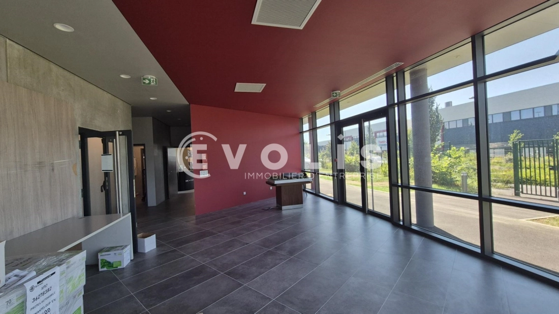 Photo 9 – location bureaux	CHANTELOUP EN BRIE (77600)