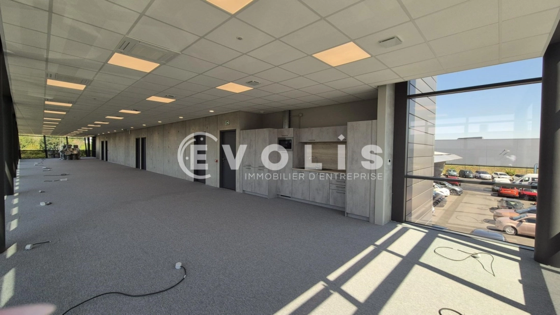 Photo 5 – location bureaux	CHANTELOUP EN BRIE (77600)