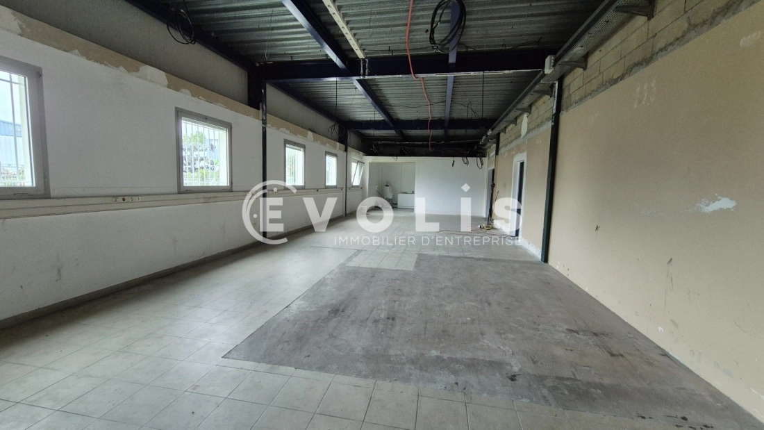 Photo 2 – location bureaux	QUINCY VOISINS (77860)
