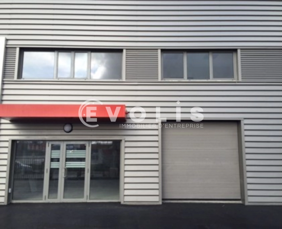 Photo 6 – location Entrepôts / activités	VILLENEUVE LA GARENNE (92390)