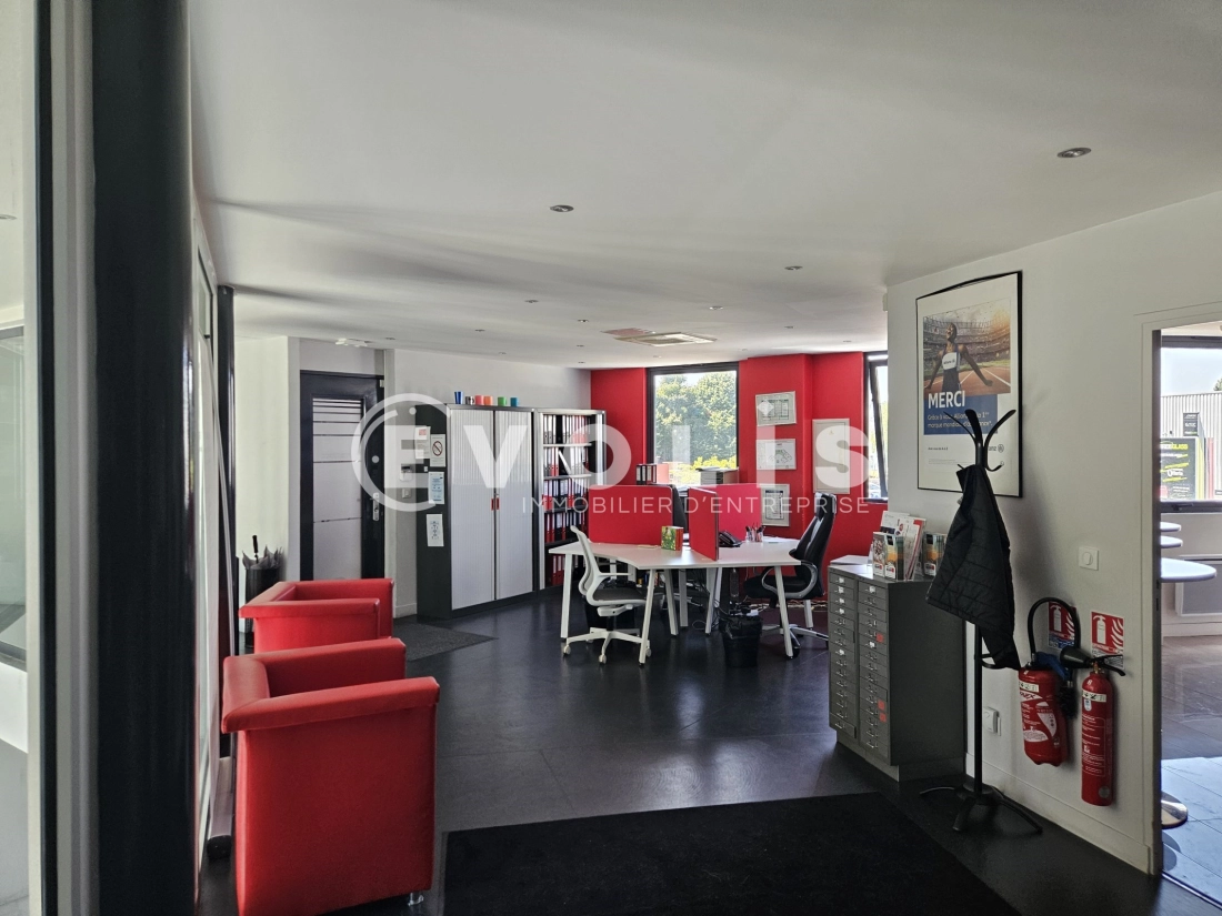 Photo 2 – vente bureaux	GRIGNY (91350)