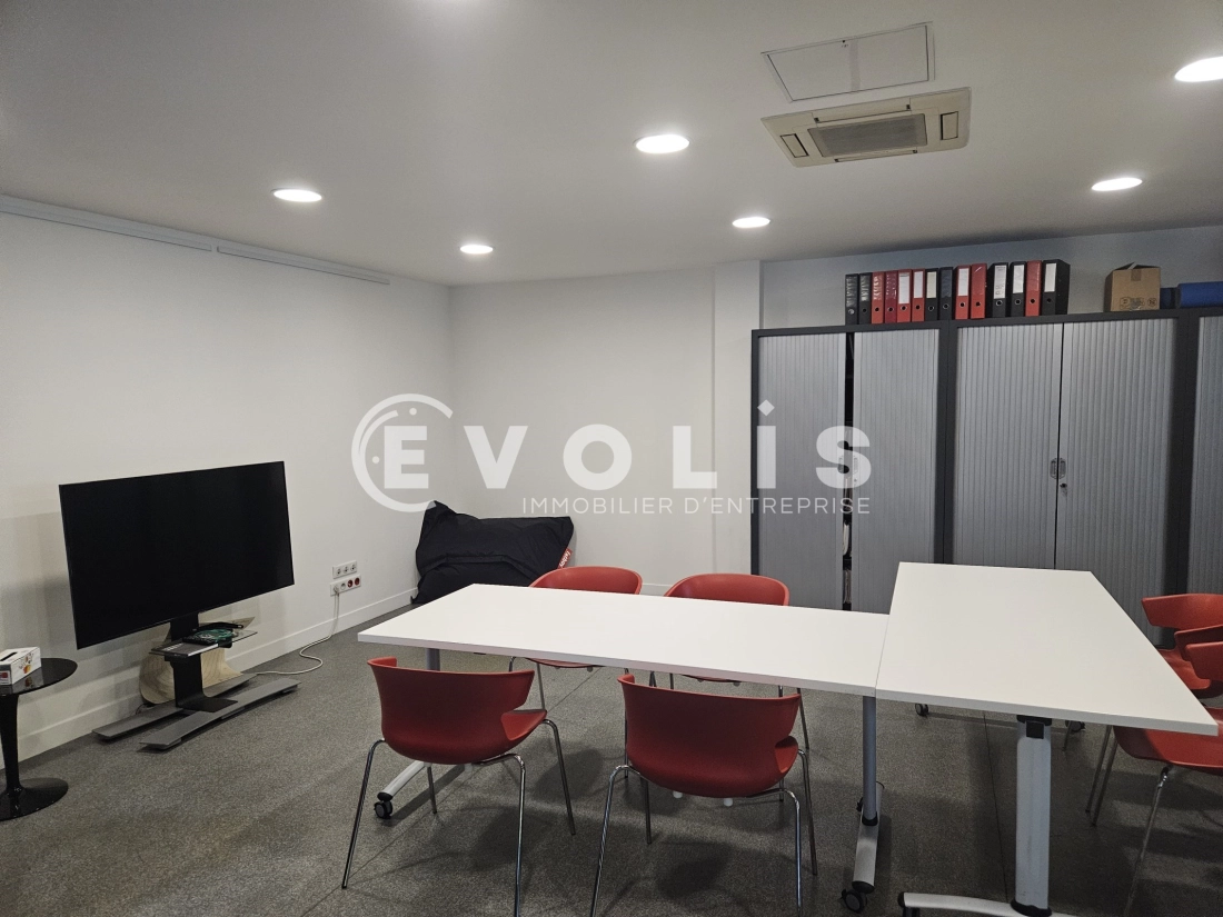 Photo 9 – vente bureaux	GRIGNY (91350)