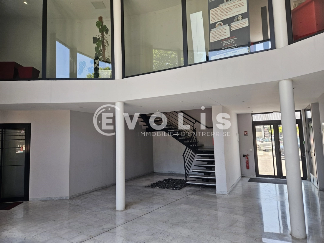 Photo 11 – vente bureaux	GRIGNY (91350)