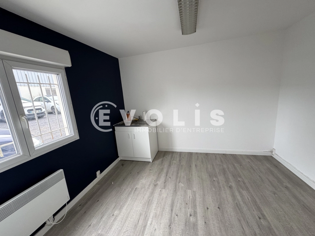 Photo 5 – location Entrepôts / activités	CAMON (80450)