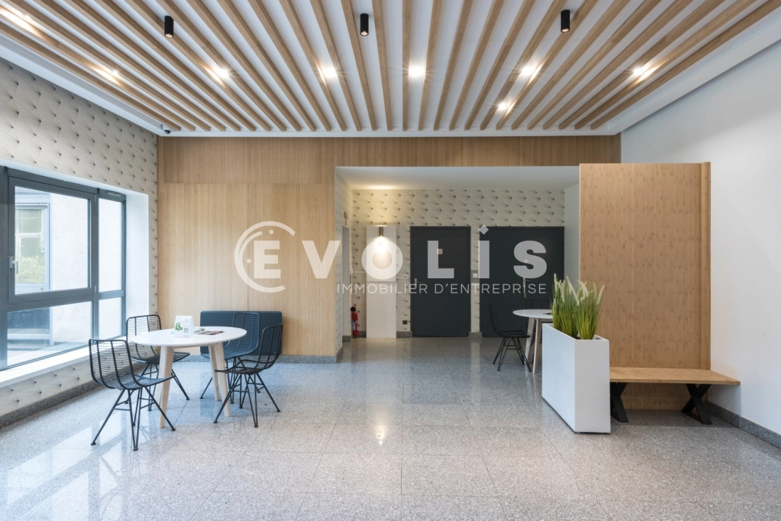 Photo 8 – location bureaux	LOGNES (77185)