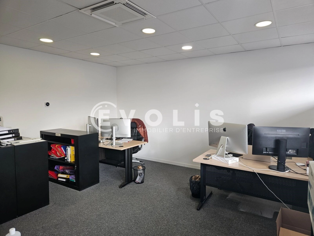 Photo 11 – location bureaux	LES ULIS (91940)
