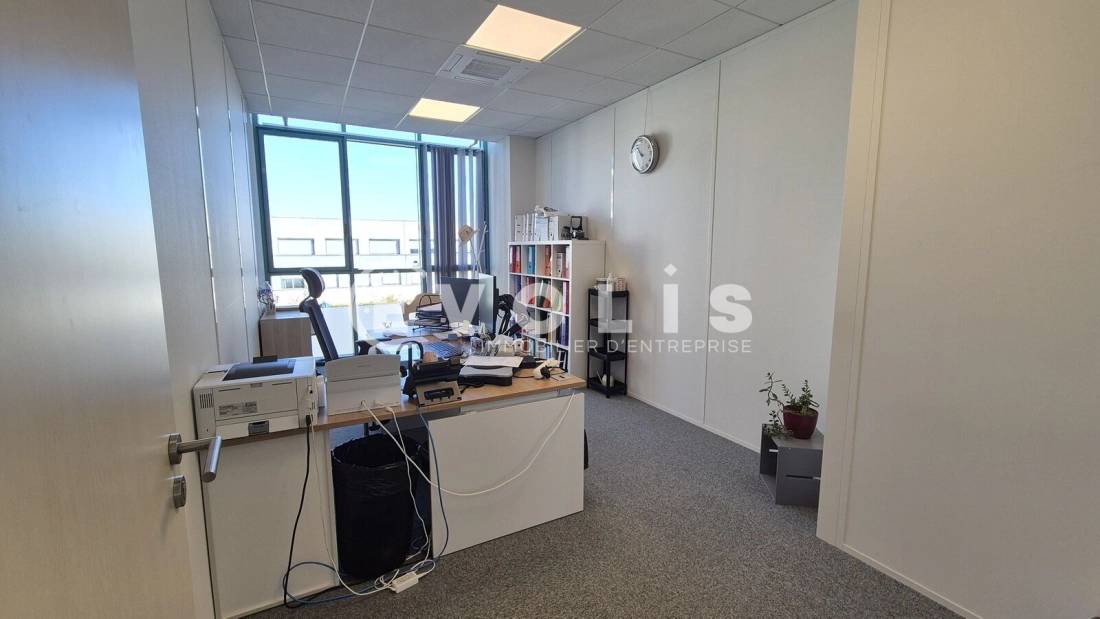 Photo 6 – location bureaux	SERRIS (77700)