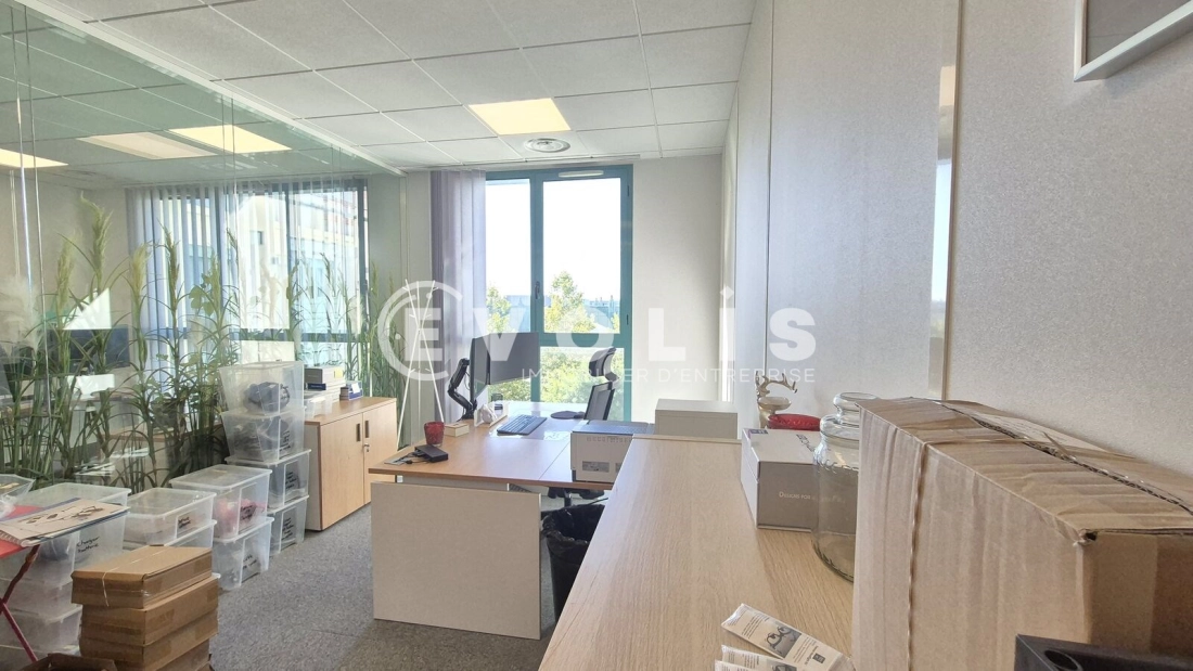 Photo 8 – location bureaux	SERRIS (77700)