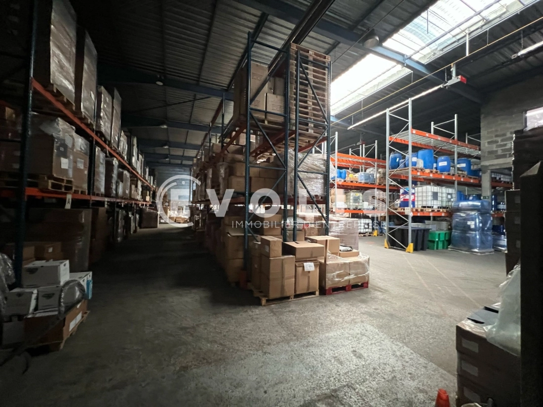 Photo 5 – location Entrepôts / activités	GENAS (69740)