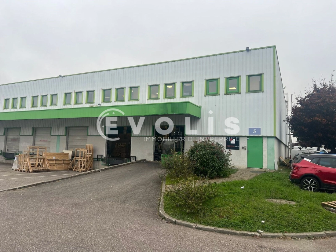 Photo 10 – location Entrepôts / activités	GENAS (69740)