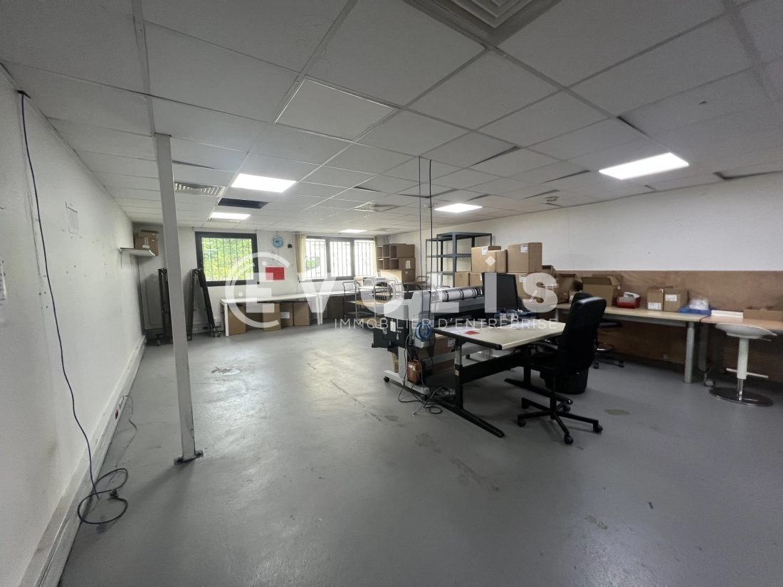 Photo 4 – vente Entrepôts / activités	NEUILLY PLAISANCE (93360)