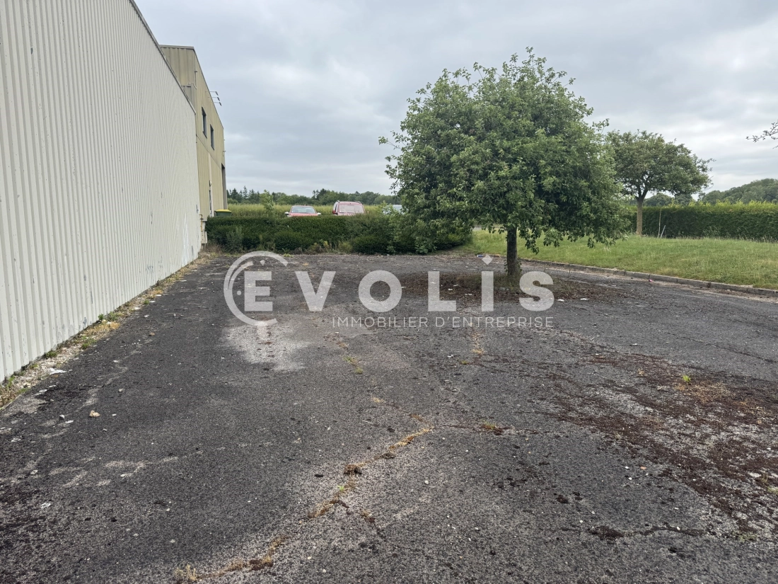 Photo 3 – location Entrepôts / activités	RIVERY (80136)