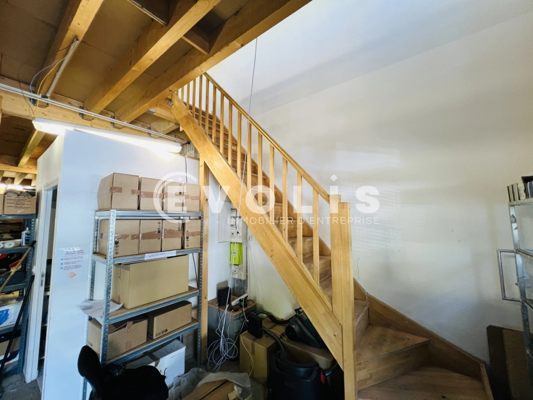 Photo 4 – location Entrepôts / activités	CROISSY BEAUBOURG (77183)