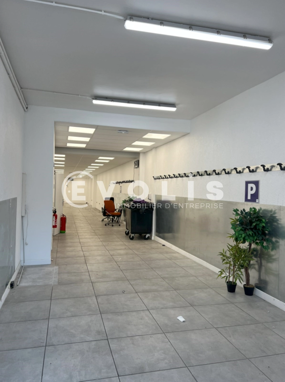 Photo 3 – vente Entrepôts / activités	CLAMART (92140)