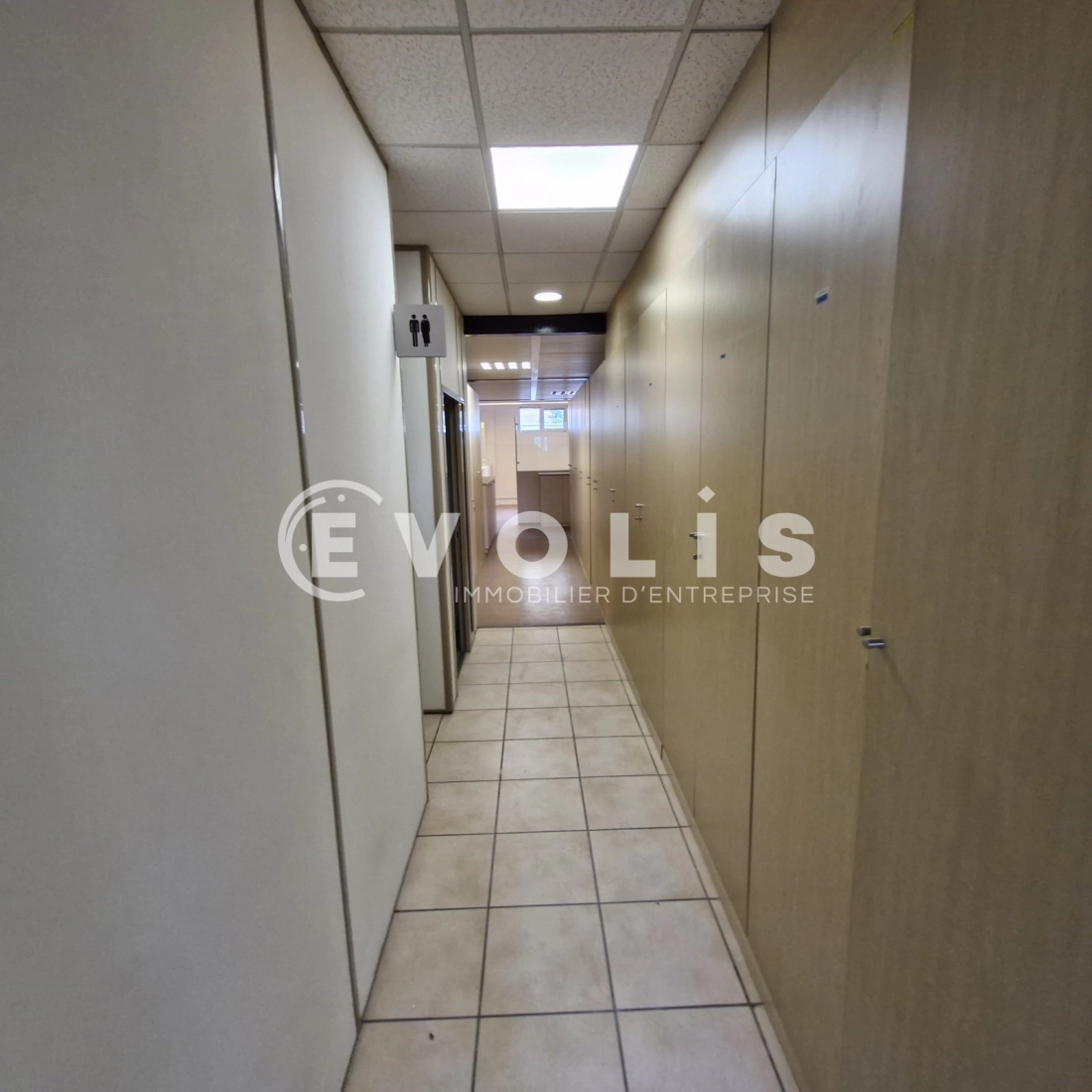 Photo 2 – location bureaux	MONTREUIL (93100)