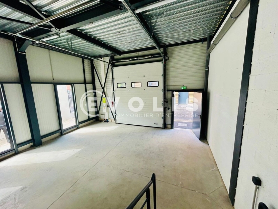 Photo 2 – location Entrepôts / activités	BAGNOLET (93170)