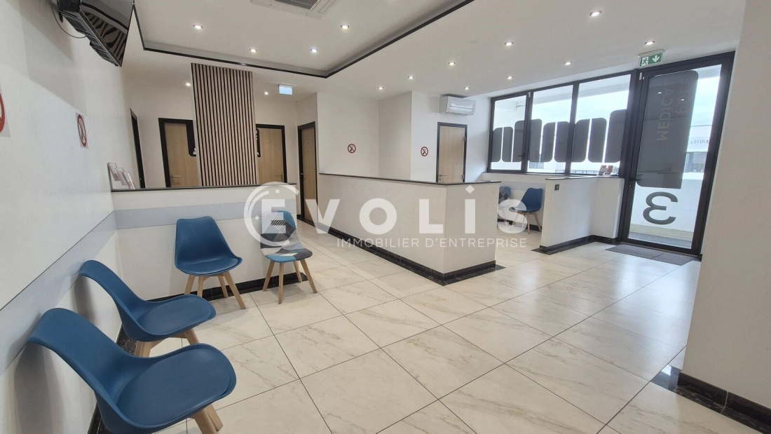 Photo 11 – location bureaux	SERRIS (77700)