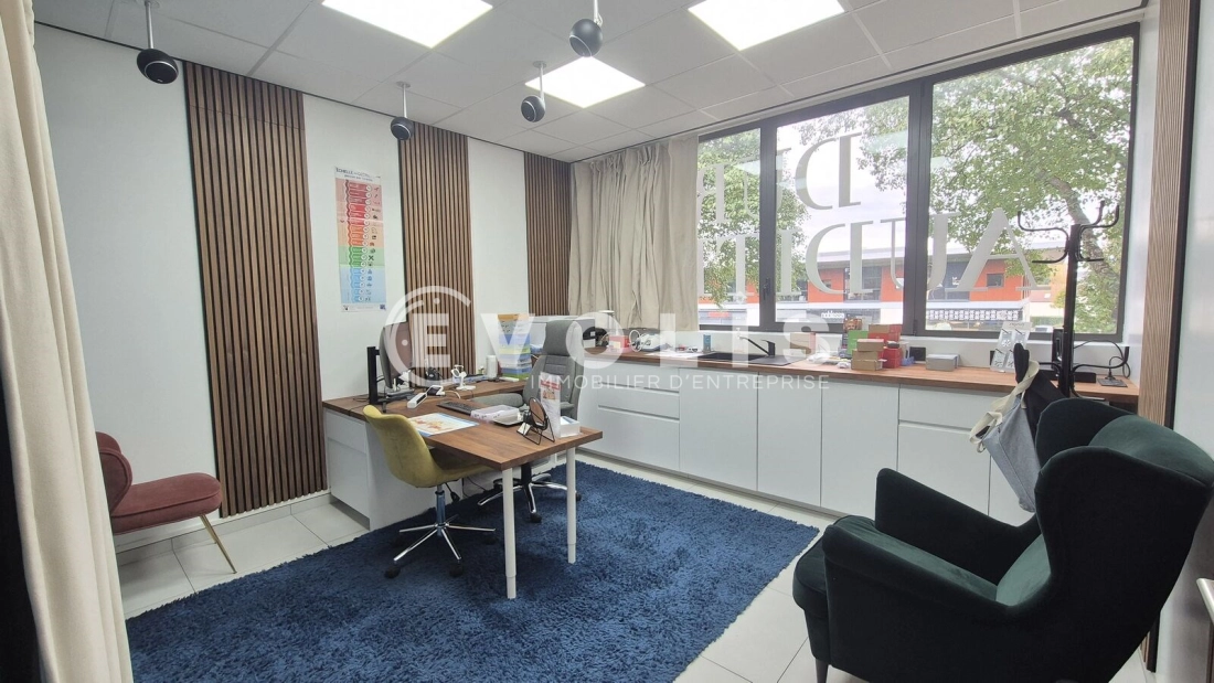 Photo 1 – location bureaux	SERRIS (77700)