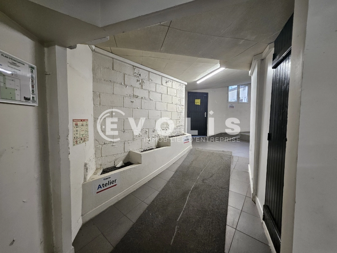 Photo 9 – location Entrepôts / activités	MONTROUGE (92120)