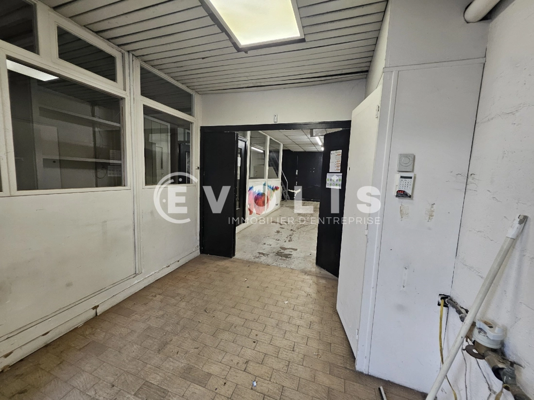 Photo 14 – location Entrepôts / activités	MONTROUGE (92120)